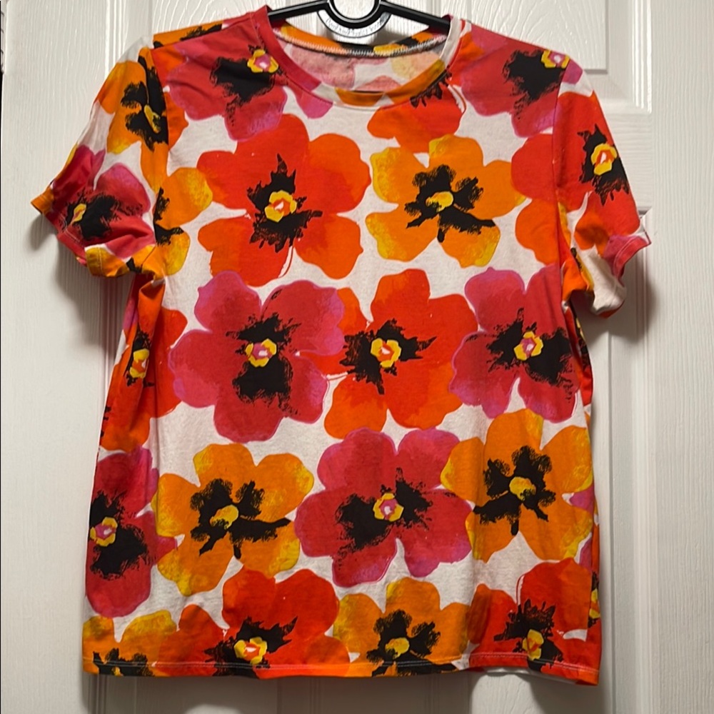 Mod Floral Print Top